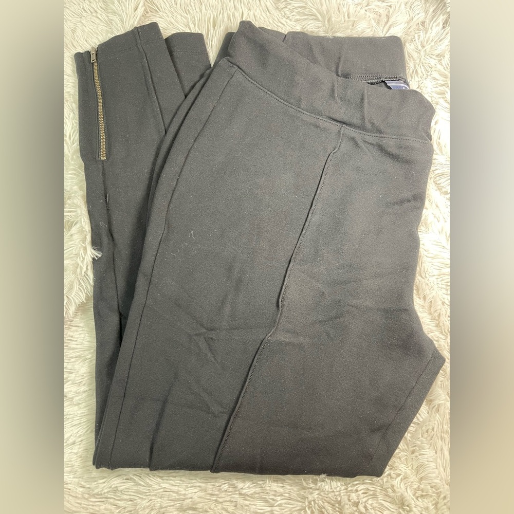 ⭐️Lands' End Black Leggings Zipper at Ankle Large Petite